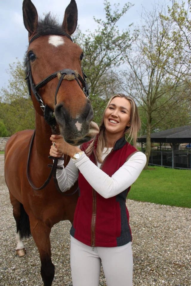 Gunner and Hound Fleeces & Quilted Gilets Gunner and Hound Women's Tweed Gilet Cranberry