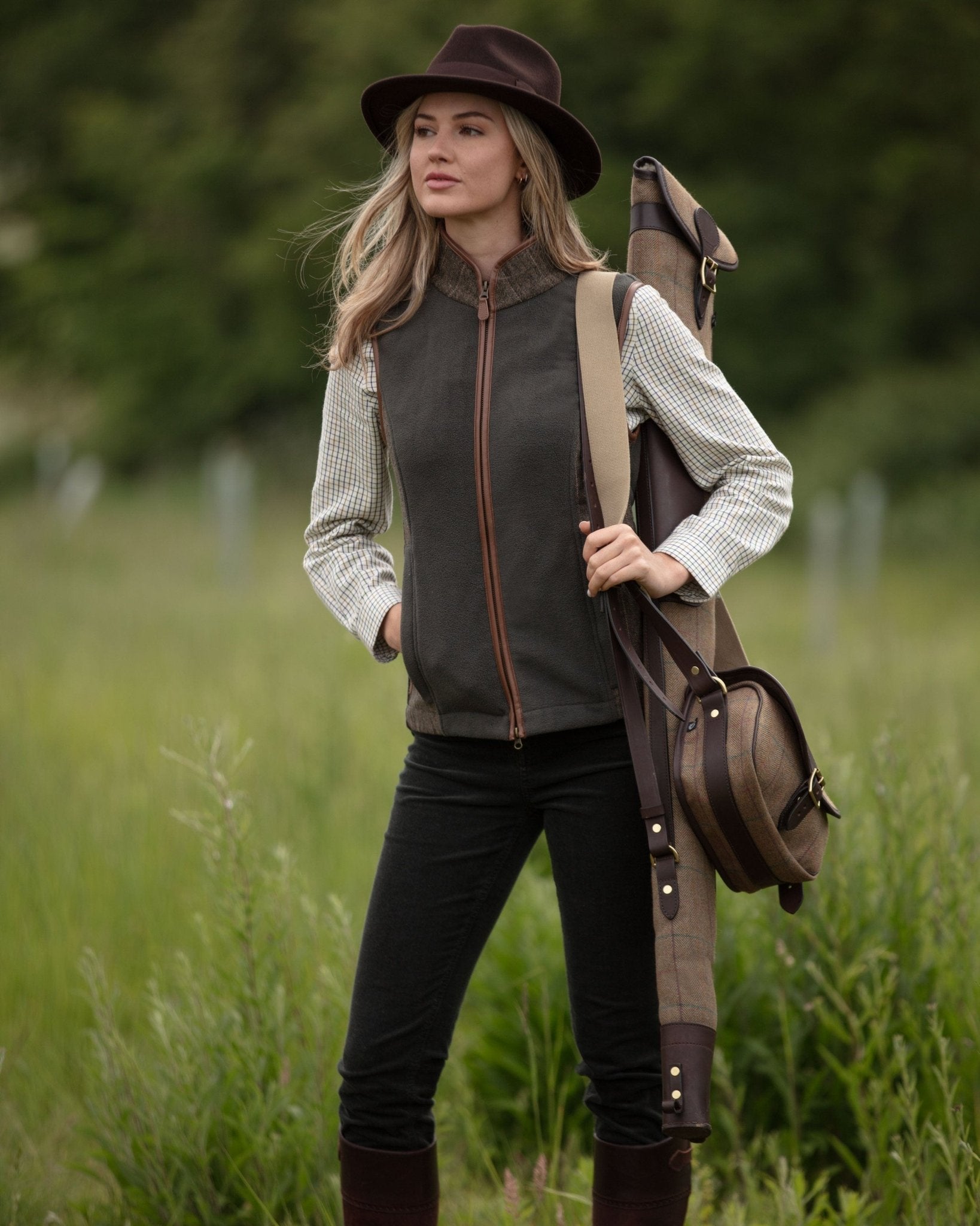 Gunner and Hound Fleeces &amp; Quilted Gilets Gunner and Hound Women&#39;s Tweed Gilet Forest Green