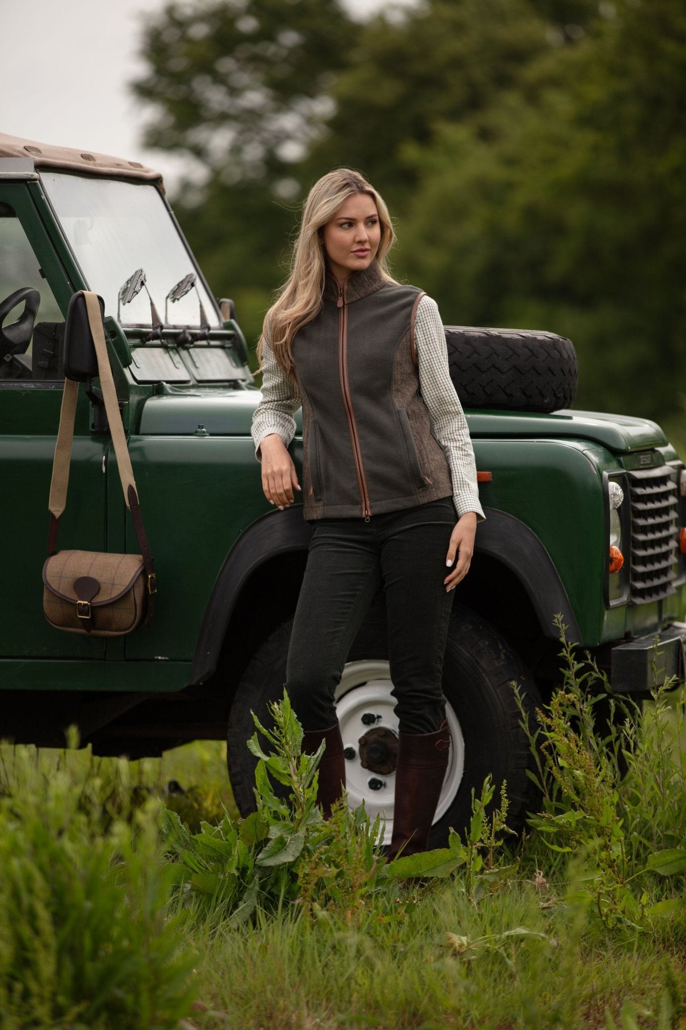 Gunner and Hound Fleeces &amp; Quilted Gilets Gunner and Hound Women&#39;s Tweed Gilet Forest Green